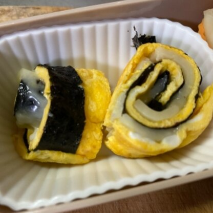 形はイビツになっちゃいましたが、お弁当と朝食にササっと作れました。

卵とチーズと海苔の相性間違いなしですね。
子供にも好評でした！